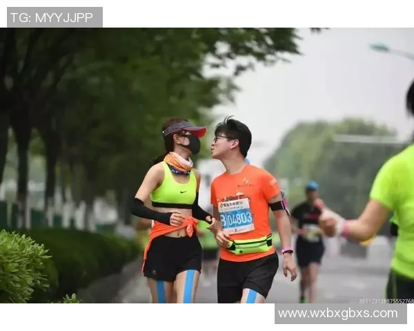 重庆攀岩队的拼搏之路与极限运动联赛的荣耀时刻